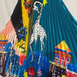 Fan fold maxi skirt with colorful design